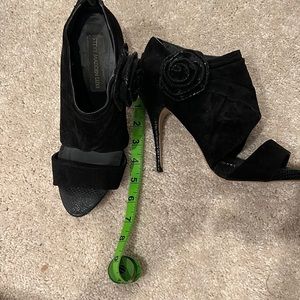 Black suede Criss cross bootie with black rose